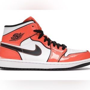 Jordan 1 mid SE turf orange